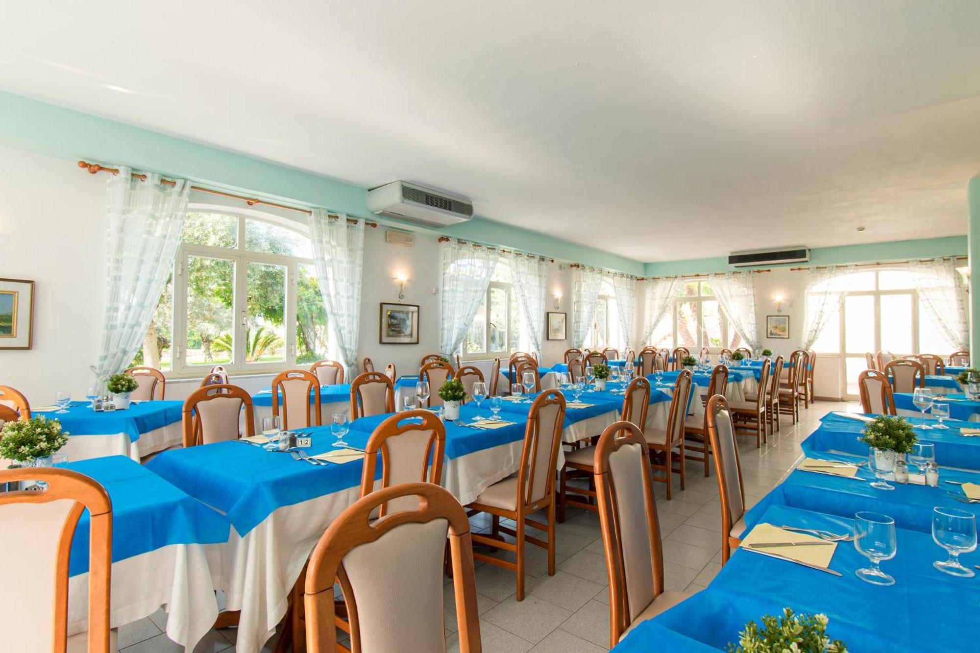 Victoria Park Resort Иския Екстериор снимка