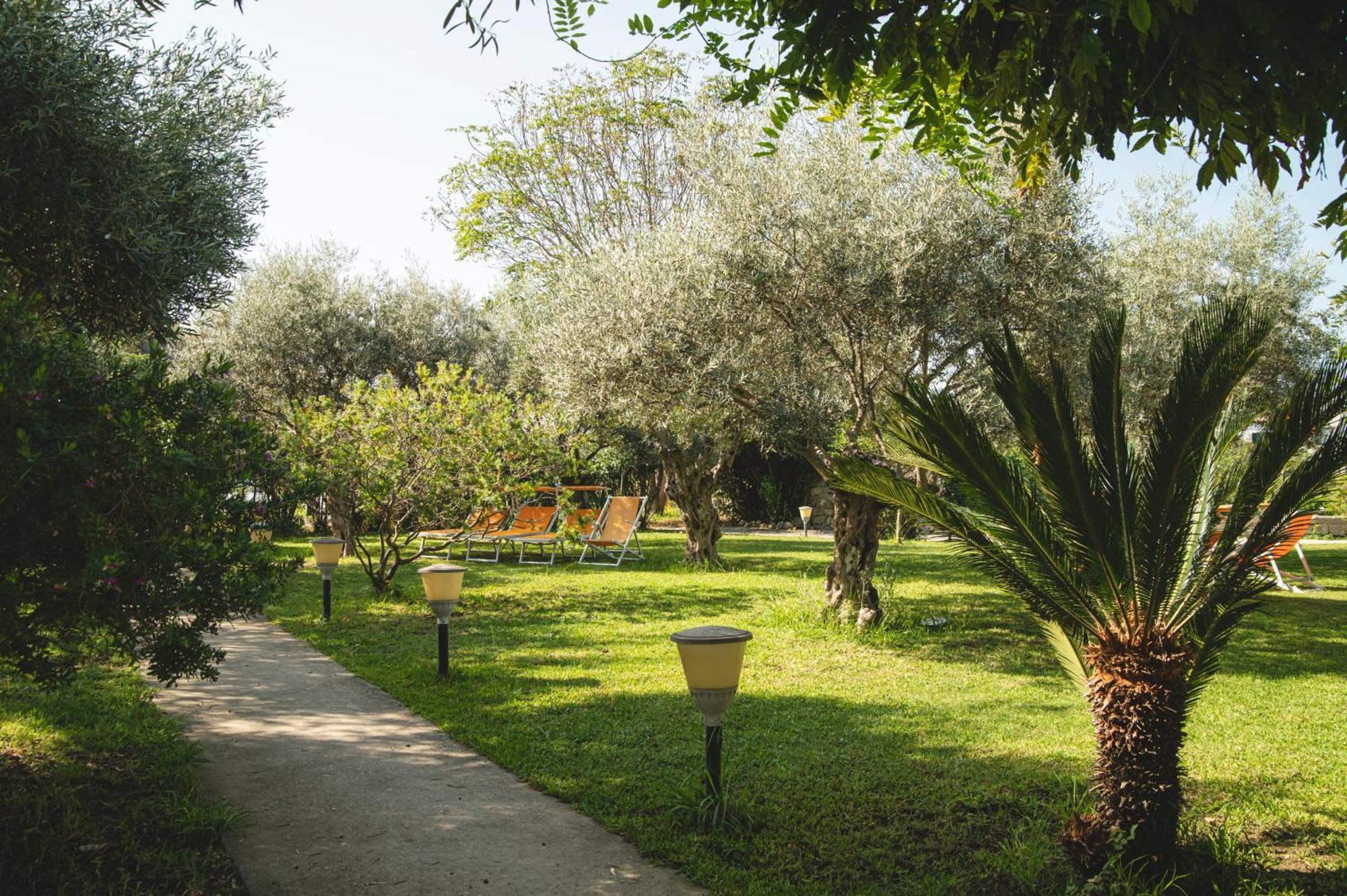 Victoria Park Resort Иския Екстериор снимка
