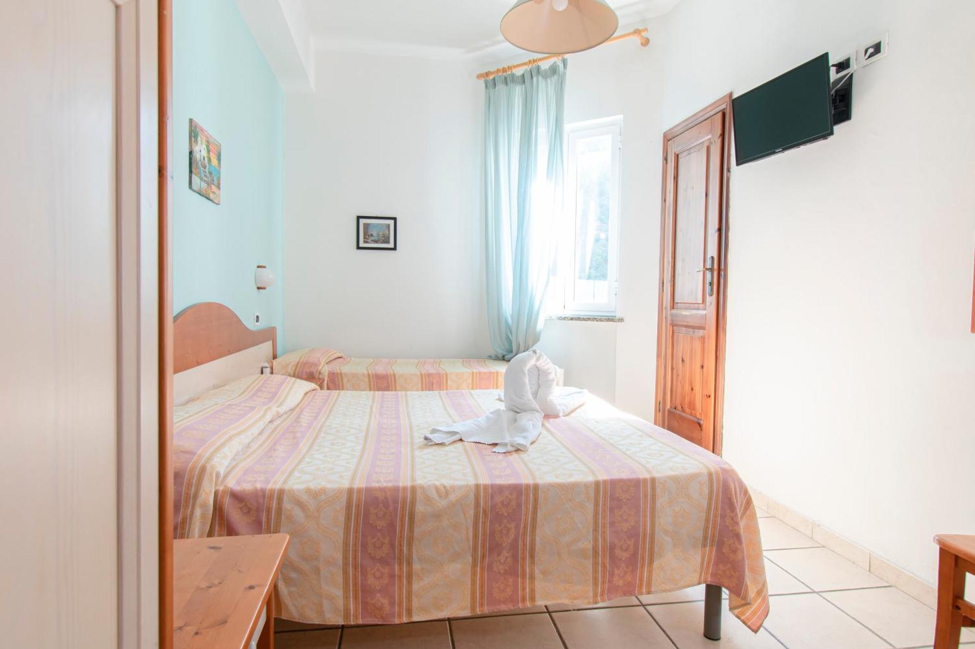 Victoria Park Resort Иския Екстериор снимка