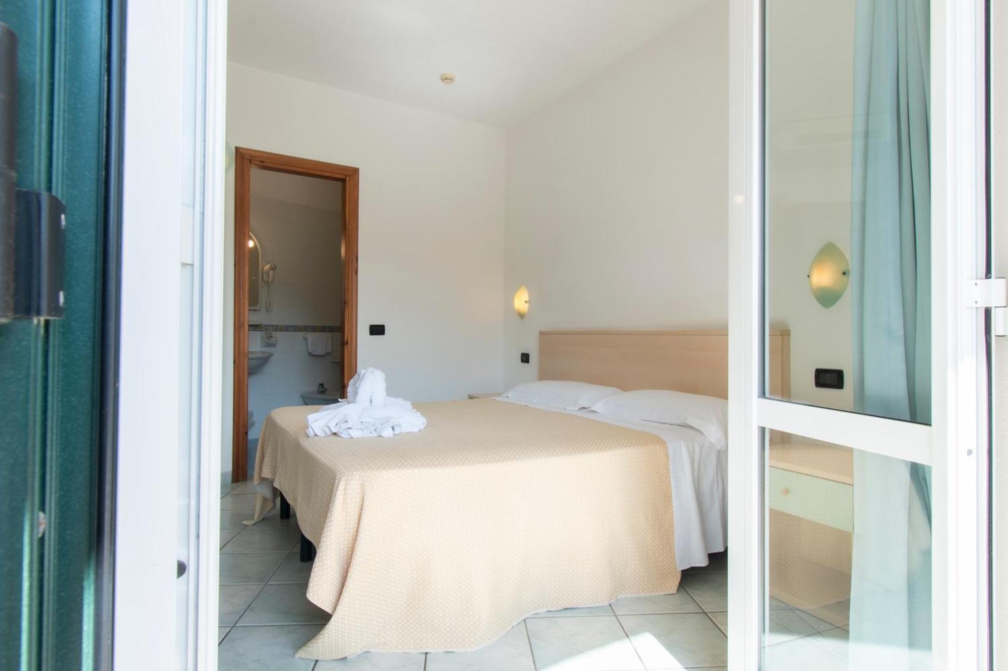Victoria Park Resort Иския Екстериор снимка