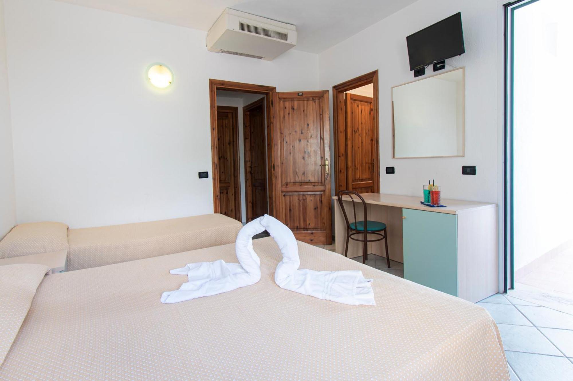 Victoria Park Resort Иския Екстериор снимка