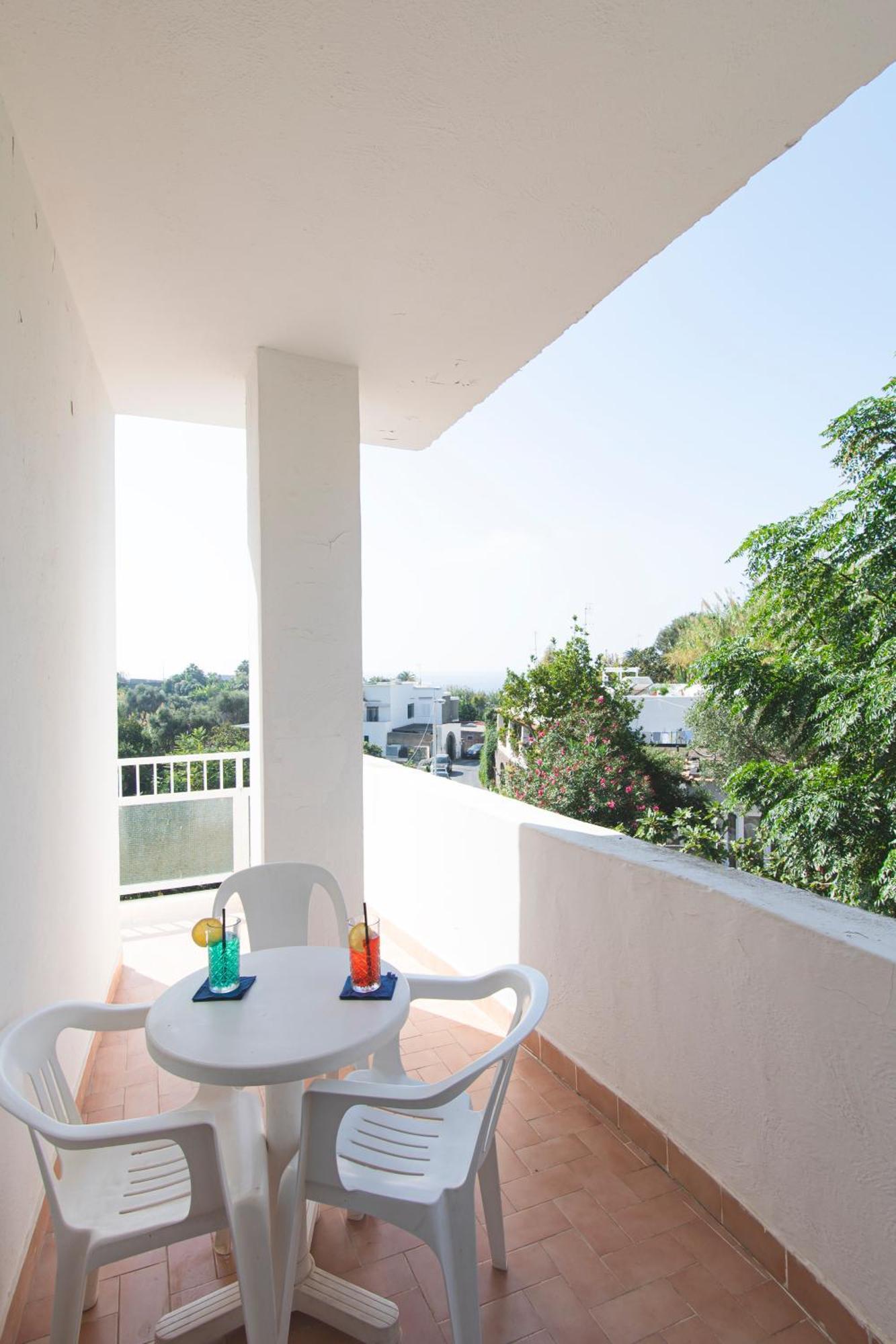 Victoria Park Resort Иския Екстериор снимка