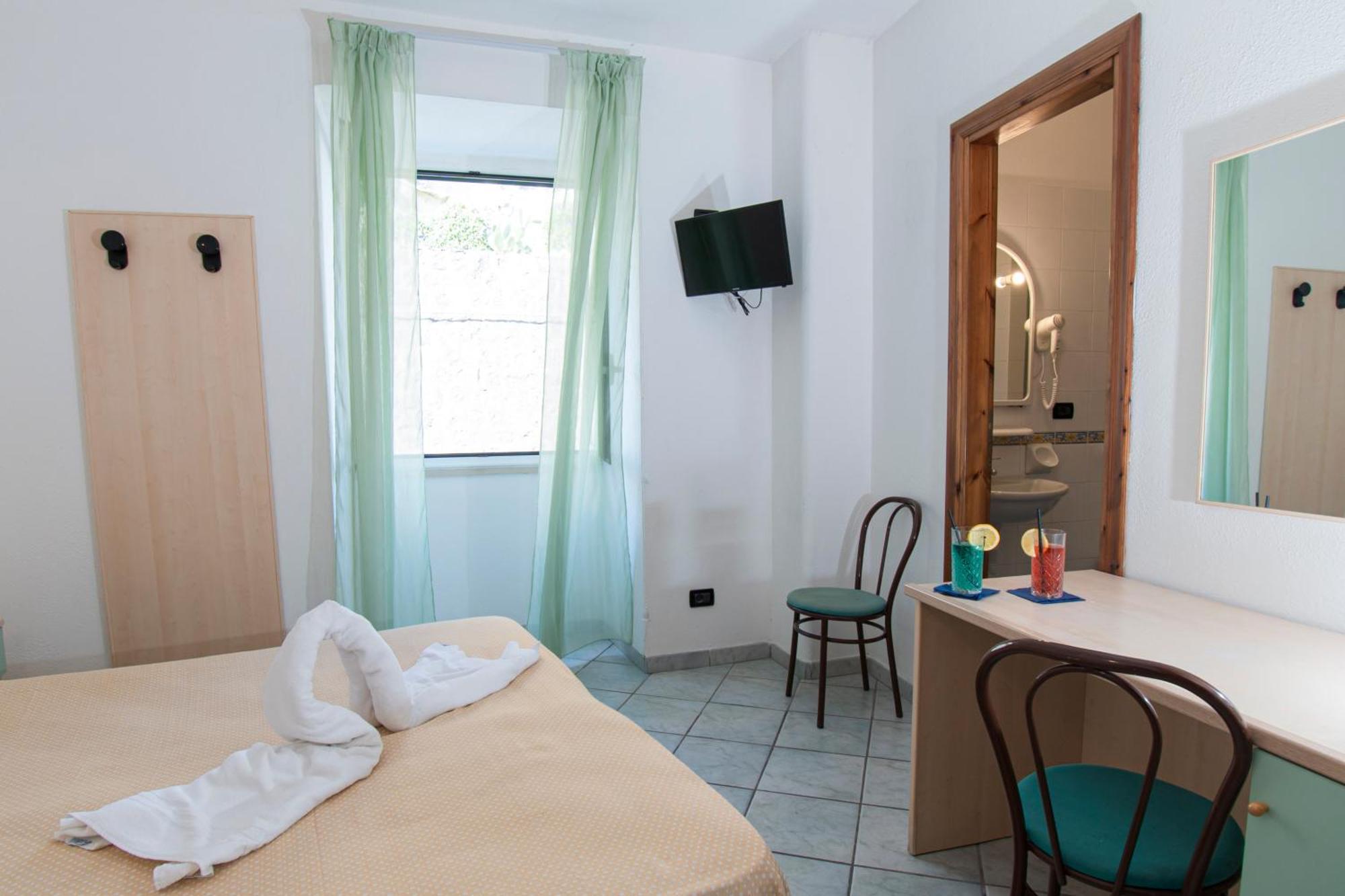Victoria Park Resort Иския Екстериор снимка