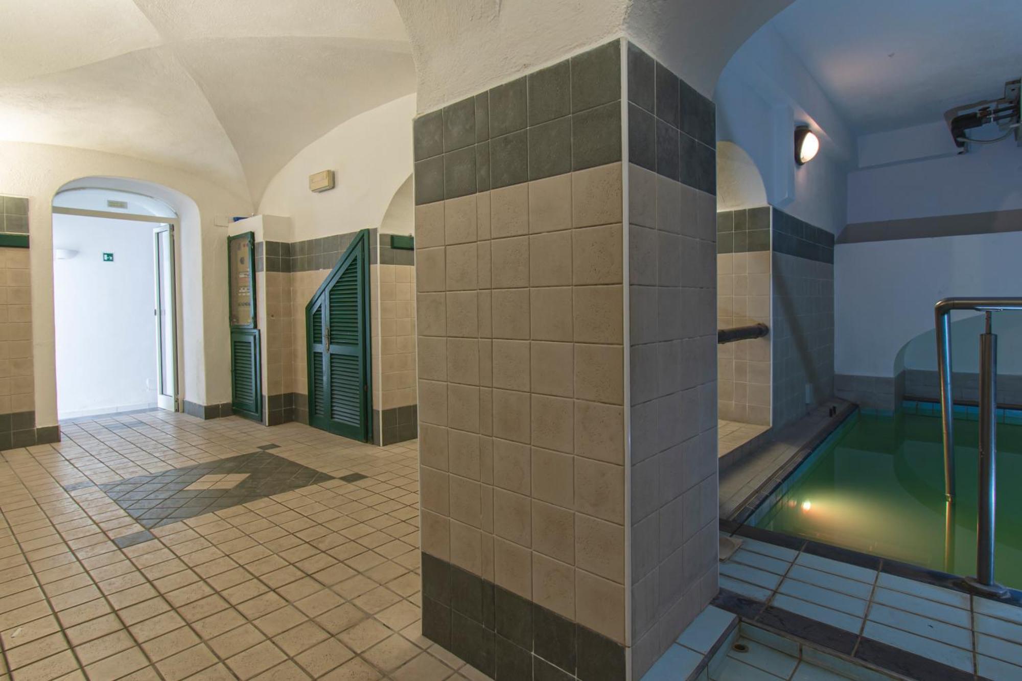 Victoria Park Resort Иския Екстериор снимка